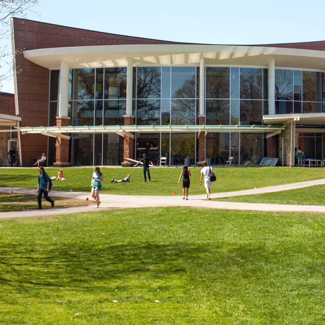 Break-special trips for Skidmore College